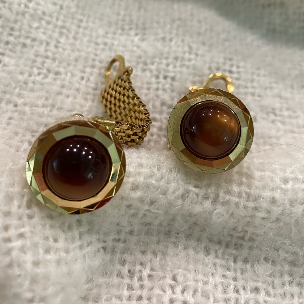 Nice cuff links